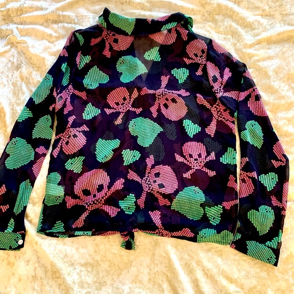 Vintage Havana Sheer Hearts 💕 & Skulls 💀 Blouse - Picture 4 of 5